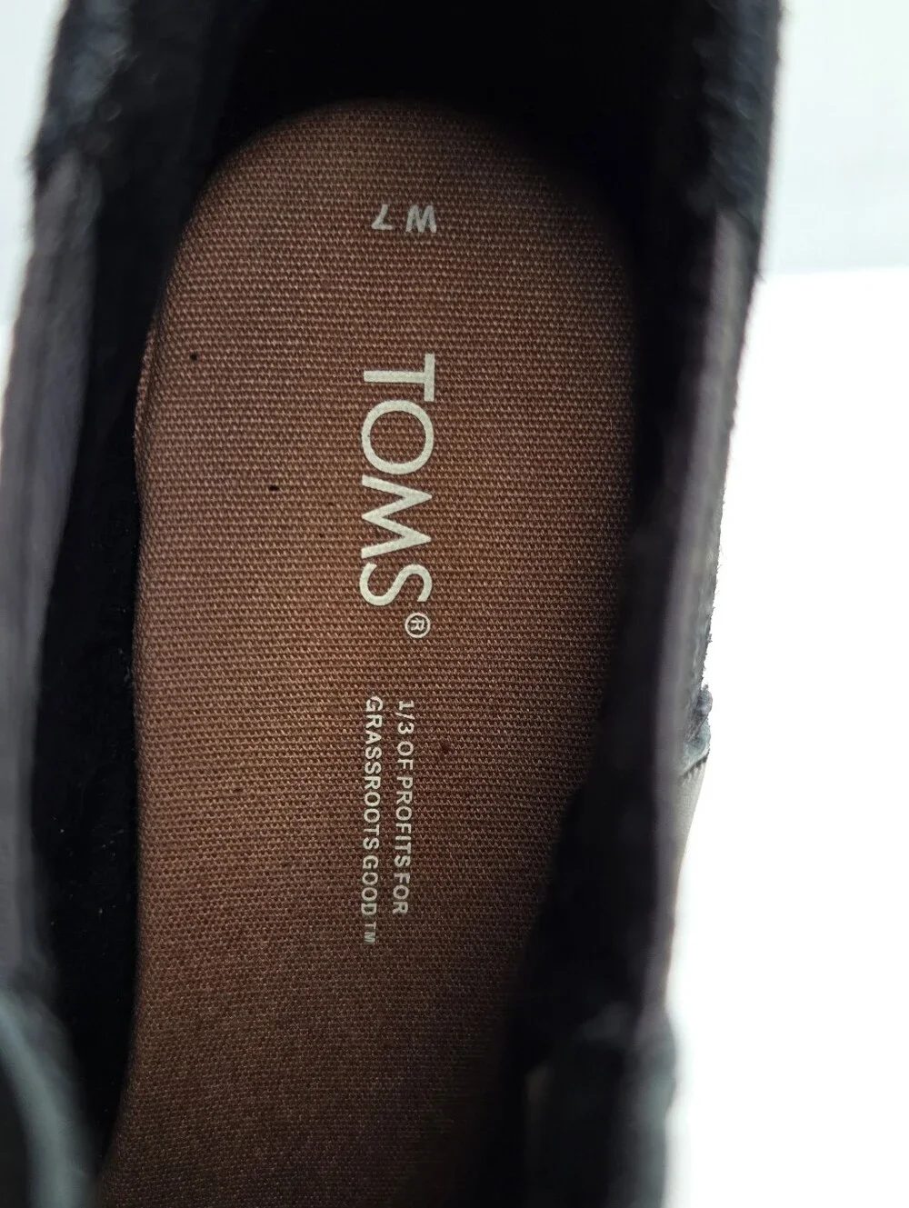 Toms nwot women